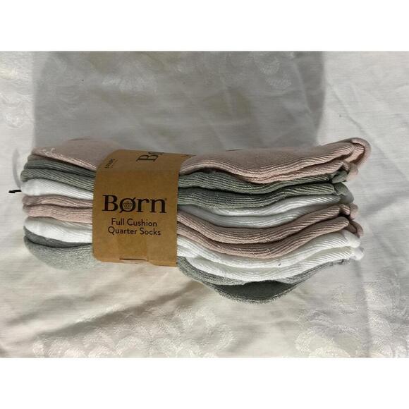 Born full cushion quarter socks, 6 pair size 4-10 NWT - Picture 4 of 7